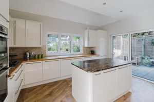 Kitchen- click for photo gallery